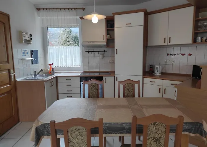 Badacsony Apartmanhaz *