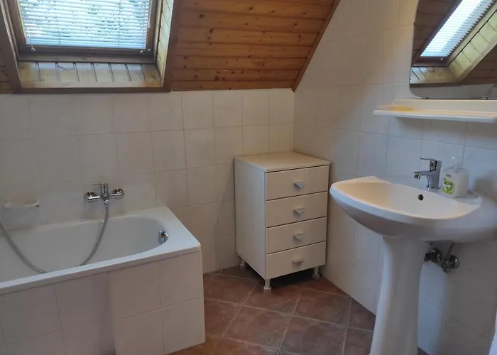 Badacsony Apartmanhaz * Бадачоньтомай