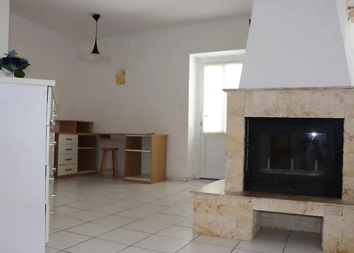 Апартаменты Badacsony Apartmanhaz