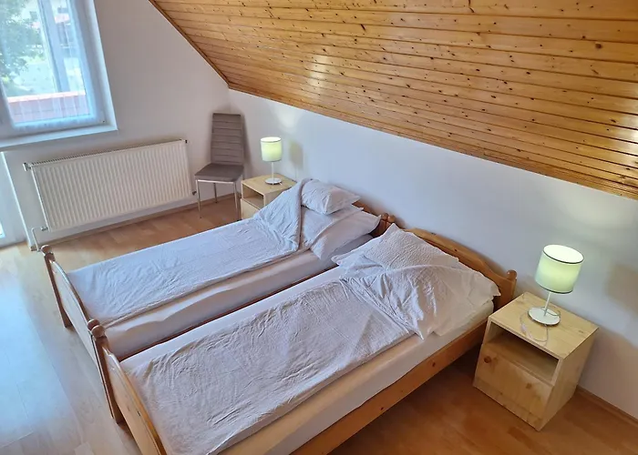 Badacsony Apartmanhaz *