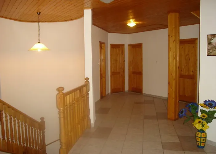 Badacsony Apartmanhaz * Бадачоньтомай